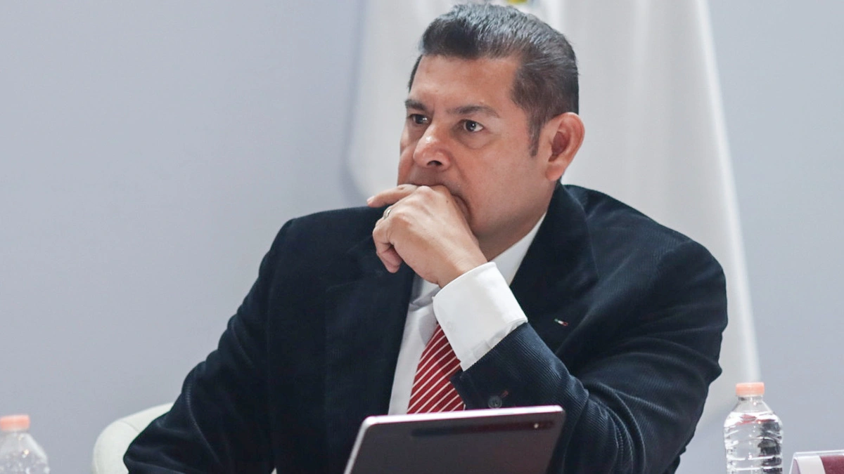 Armenta garantiza justicia por el asesinato del periodista de Texmelucan