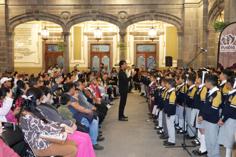 IMACP presenta el Coro Monumental Infantil de Canoa en Palacio Municipal