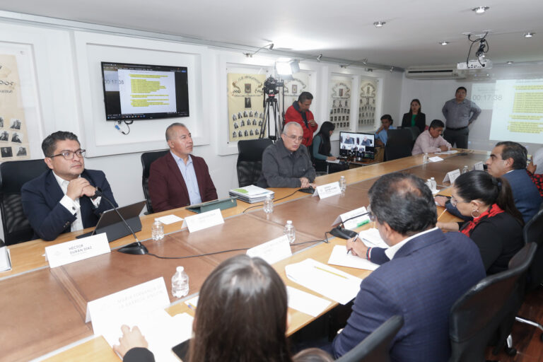 Comparece titular de Agua de Puebla ante comisión del Congreso del Estado