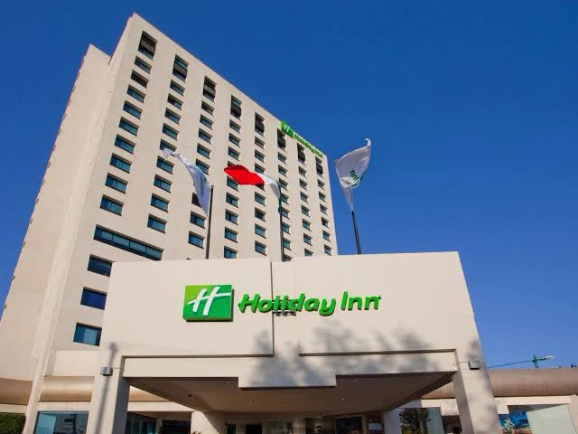 muere-menor-ahogada-en-alberca-puebla-hotel-holiday-inn