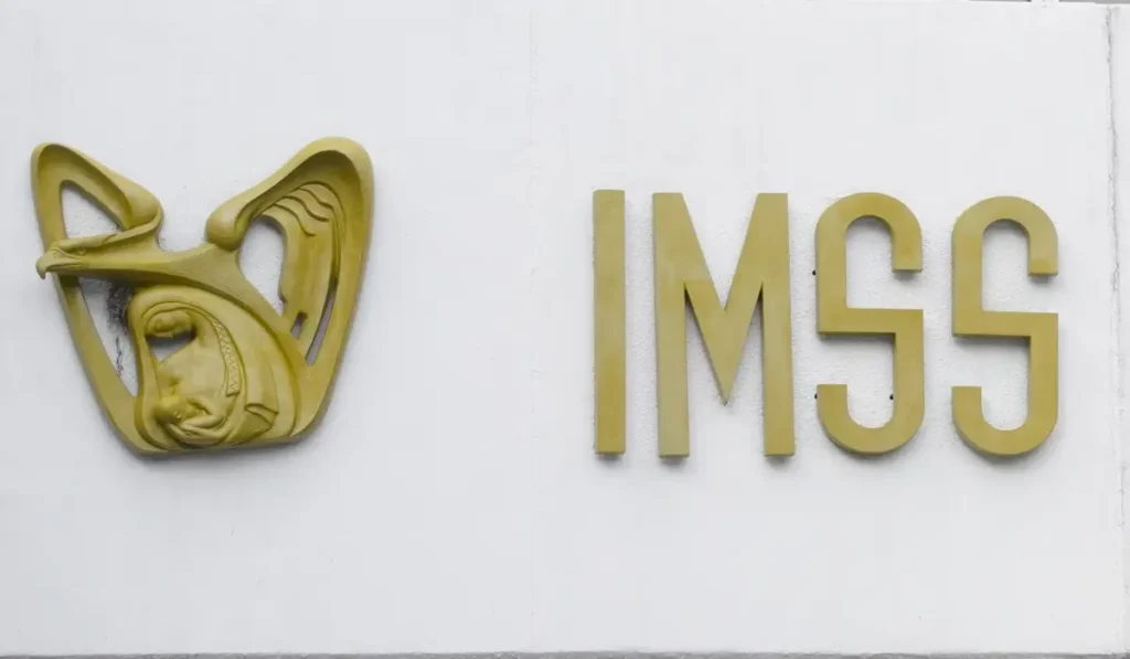 IMSS aprueba aumento salarial