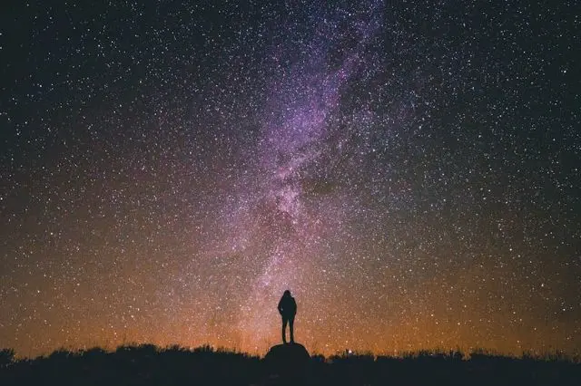 lluvia_de_meteoros_delta_acuaridas_calendario-asgronímico-