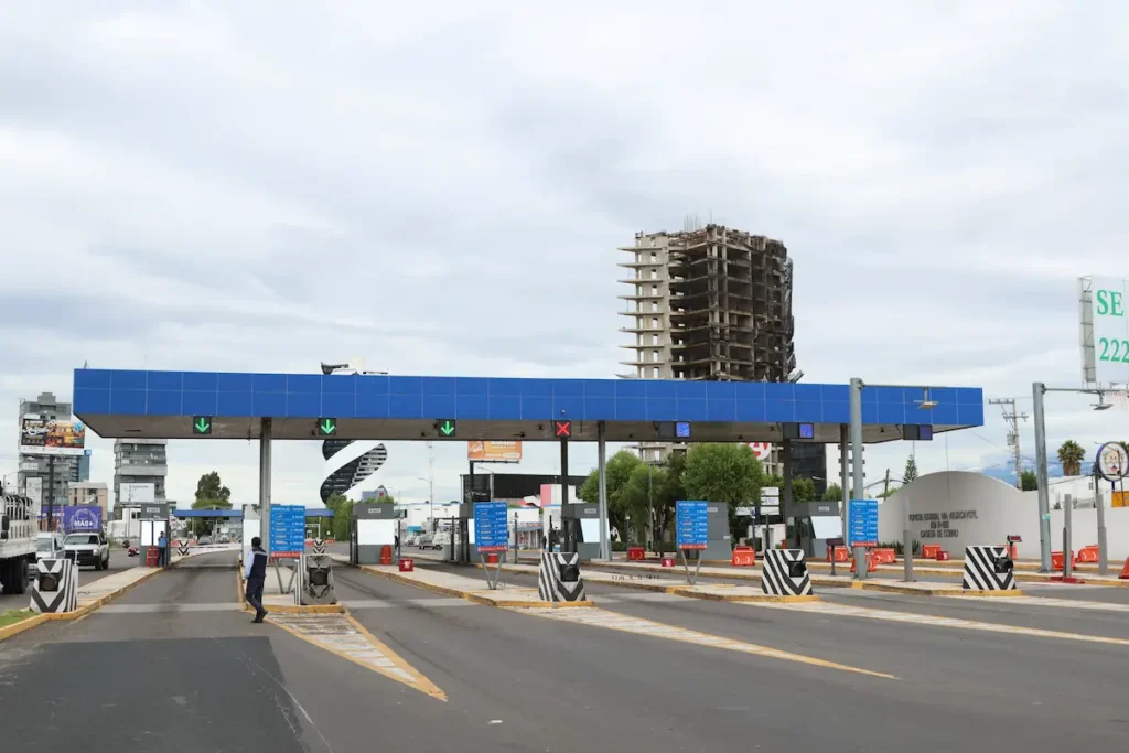 ¡Atención automovilistas! Habrá mega cierre en la caseta de Atlixco este viernes