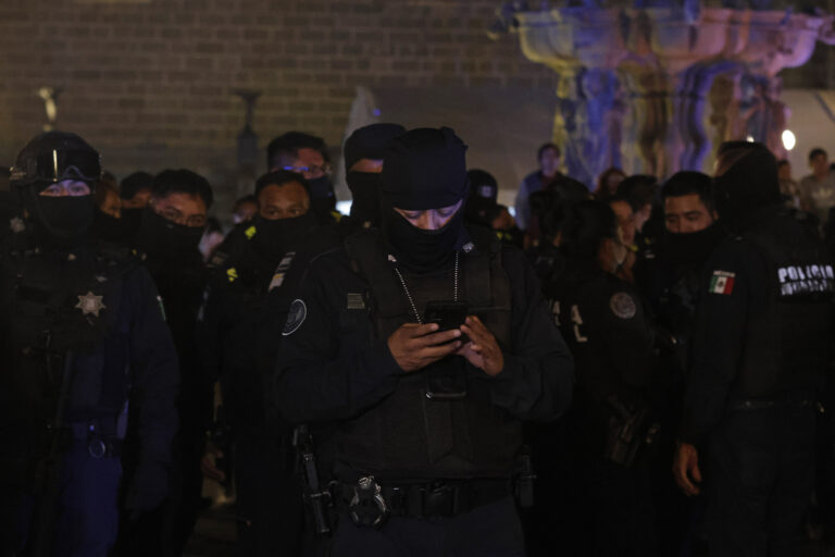 MANIFESTACIÓN POLICIA