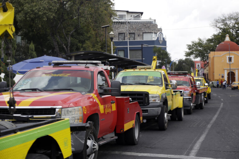 Disminución de tarifas de grúas en Puebla