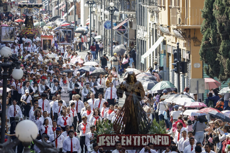 PROCESIÓN VIERNES SANTO