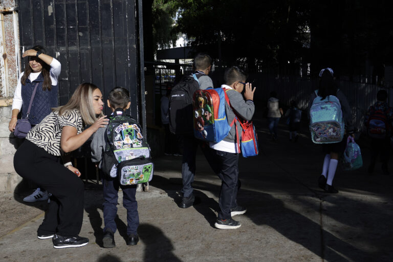Entra en vigor la prohibición de alimentos chatarra en las escuelas de Puebla