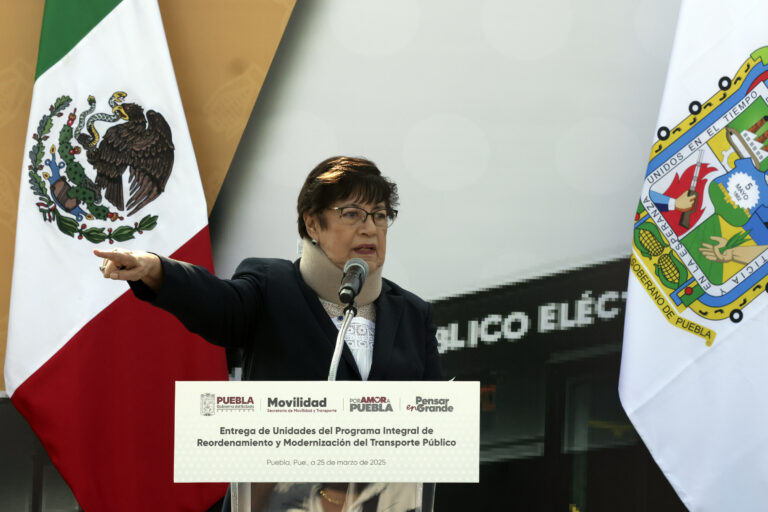 GOBIERNO ESTATAL . ENTREGA DE. UNIDADES