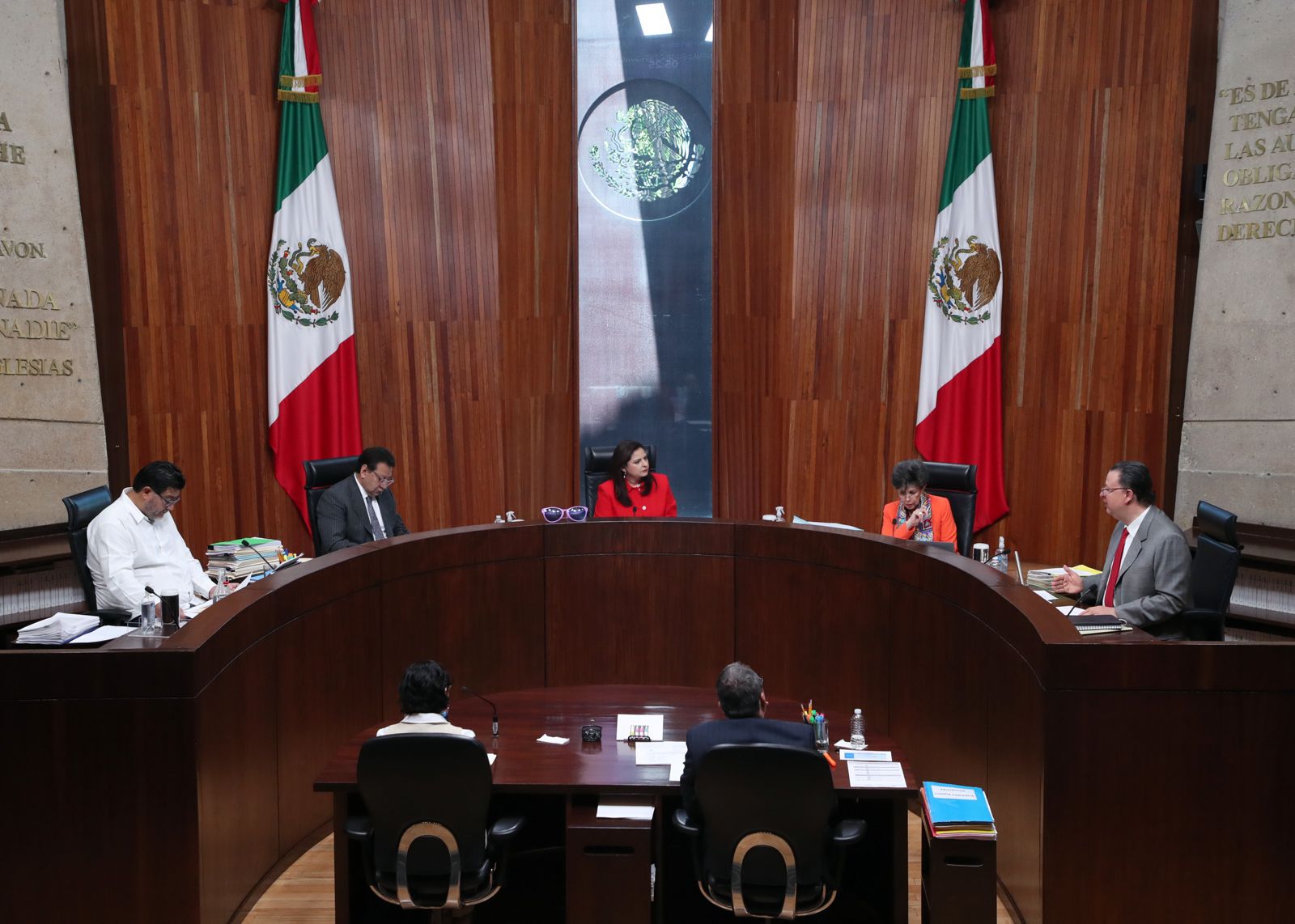 Tribunal Electoral aprueba que servidores públicos promuevan la elección judicial