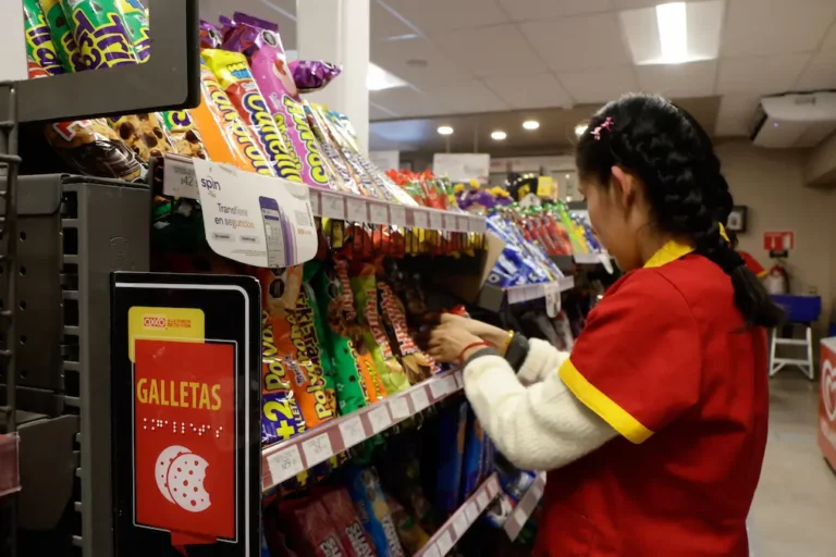 PRIMERA TIENDA INCLUSIVA DE OXXO