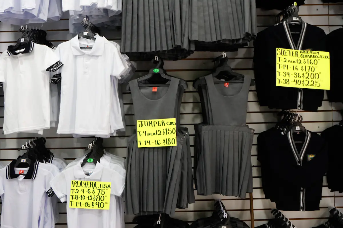¿Tus hijos tienen Beca Rita Cetina? Revisa si recibirán uniforme